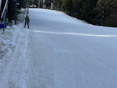 94076E74-19F8-41DA-953A-8A1396213881